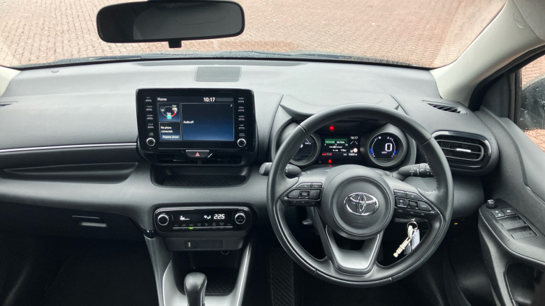 Toyota Yaris 1.5 Hybrid Design 5dr CVT Hybrid Hatchback